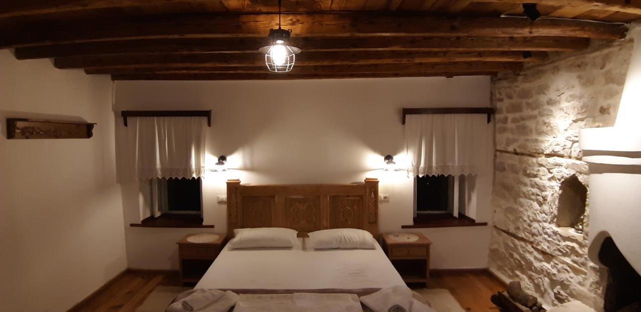 Hotel Braja House Gjirokastër Exteriér fotografie